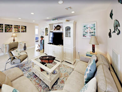 Marathon Beauty Waterside Home